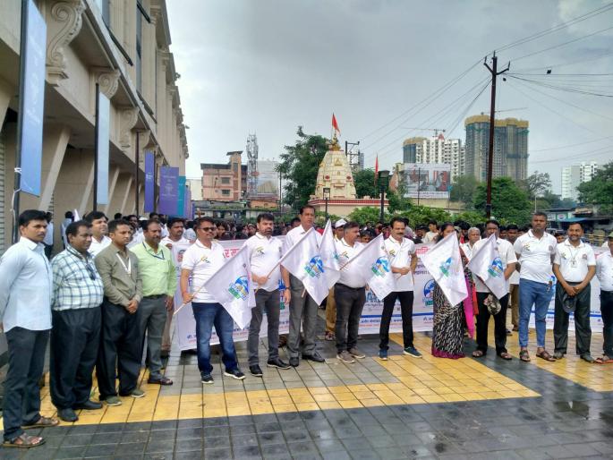 cleanliness campaign under indian swachhta league of ulhasnagar municipal corporation response from citizens | उल्हासनगर महापालिकेची इंडियन स्वच्छता लीग अंतर्गत स्वच्छता मोहीम, नागरिकांचा प्रतिसाद cleanliness campaign under indian swachhta league of ulhasnagar municipal corporation response from citizens | उल्हासनगर महापालिकेची इंडियन स्वच्छता लीग अंतर्गत स्वच्छता मोहीम, नागरिकांचा प्रतिसाद