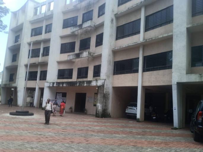 Ulhasnagar, a form of starting a government office in the administrative building has come up even before the inauguration | उल्हासनगरात उद्घाटनापूर्वीच प्रशासकीय इमारतीत शासकीय कार्यालय सुरु Ulhasnagar, a form of starting a government office in the administrative building has come up even before the inauguration | उल्हासनगरात उद्घाटनापूर्वीच प्रशासकीय इमारतीत शासकीय कार्यालय सुरु