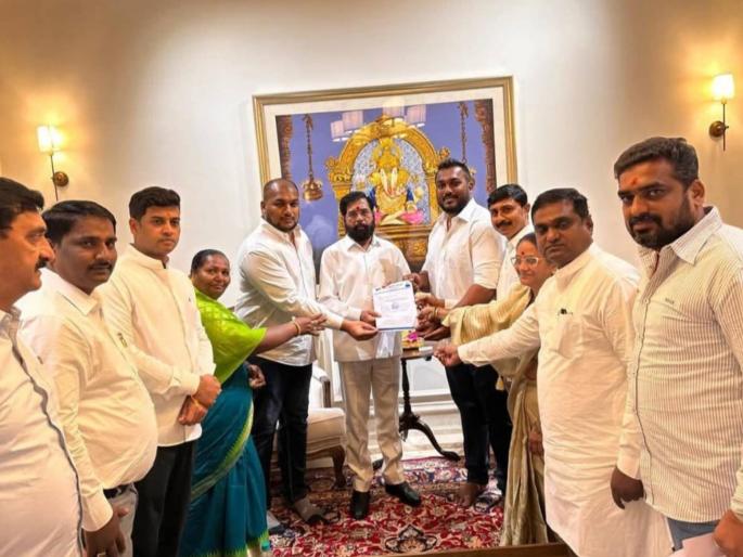 Power struggle in Ulhasnagar Municipal Corporation at its peak, Shinde Sena's magic figure complete with the power of the underprivileged and independents? | उल्हासनगर महापालिकेत सत्तासंघर्ष शिगेला, वंचित आणि अपक्षांच्या बळावर शिंदेसेनेचा मॅजिक फिगर पूर्ण? Power struggle in Ulhasnagar Municipal Corporation at its peak, Shinde Sena's magic figure complete with the power of the underprivileged and independents? | उल्हासनगर महापालिकेत सत्तासंघर्ष शिगेला, वंचित आणि अपक्षांच्या बळावर शिंदेसेनेचा मॅजिक फिगर पूर्ण?