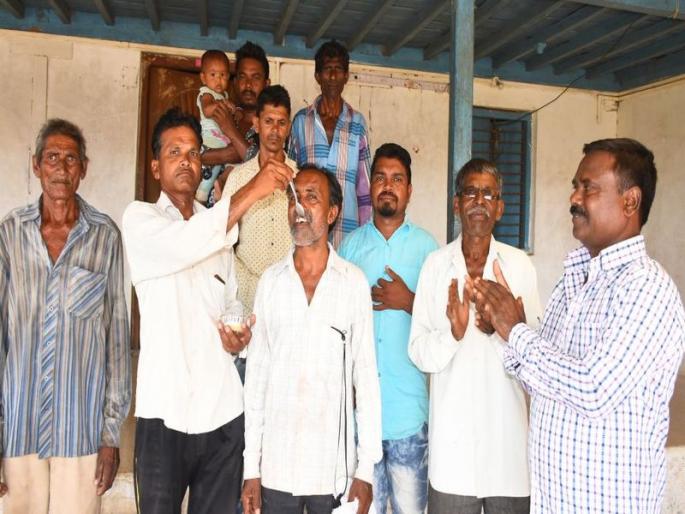 The 'Umaj' of the village has become a Member of Parliament | गावाचा सुपूत्र खासदार झाल्याचा ‘उमज’येथे आनंदोत्सव The 'Umaj' of the village has become a Member of Parliament | गावाचा सुपूत्र खासदार झाल्याचा ‘उमज’येथे आनंदोत्सव