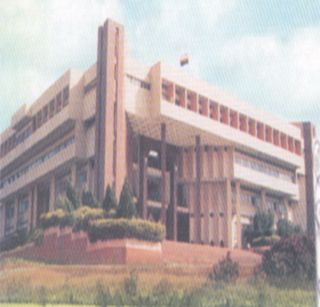 Polling for North Maharashtra University Authority today | उत्तर महाराष्ट विद्यापीठ प्राधिकरणासाठी आज मतदान Polling for North Maharashtra University Authority today | उत्तर महाराष्ट विद्यापीठ प्राधिकरणासाठी आज मतदान