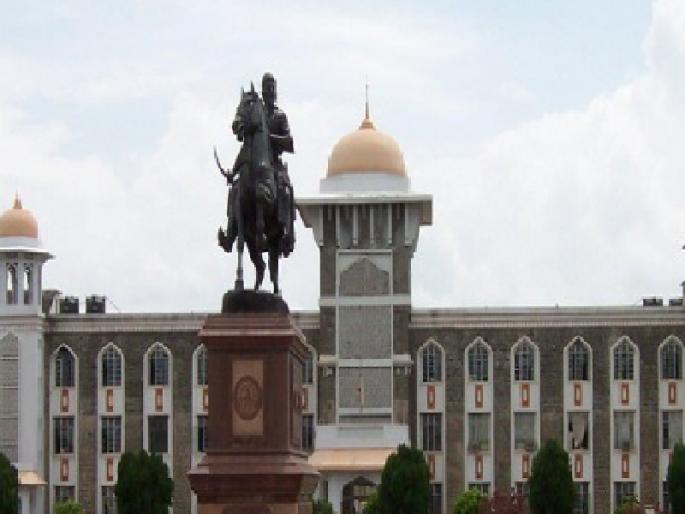 Shivaji University has spent Rs. 33 crore 60 lakhs on salaries of 118 teachers on seasonal basis in last five years | शिवाजी विद्यापीठाच्या निधीवर बोजा; हंगामी शिक्षकांच्या पगारावर ३३ कोटी खर्च Shivaji University has spent Rs. 33 crore 60 lakhs on salaries of 118 teachers on seasonal basis in last five years | शिवाजी विद्यापीठाच्या निधीवर बोजा; हंगामी शिक्षकांच्या पगारावर ३३ कोटी खर्च