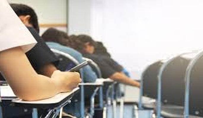 Heat waves will prepone university exams! | उष्णतेच्या लाटेमुळे विद्यापीठांच्या परीक्षा एक महिना आधी घेण्याचे नियोजन