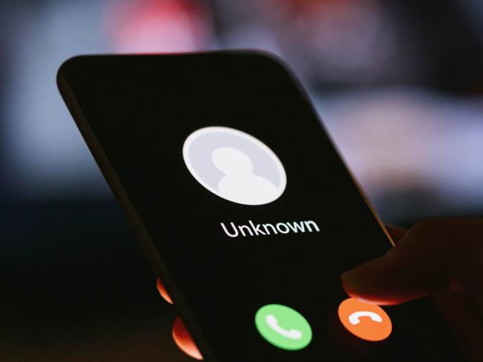 udham singh nagar alert from meta helps uttarakhand police to prevent woman end life | उत्तराखंडमध्ये तरुणीच्या 'या' कृत्याने उडाली खळबळ, मध्यरात्रीच एसटीएफला अमेरिकेतून आला फोन udham singh nagar alert from meta helps uttarakhand police to prevent woman end life | उत्तराखंडमध्ये तरुणीच्या 'या' कृत्याने उडाली खळबळ, मध्यरात्रीच एसटीएफला अमेरिकेतून आला फोन