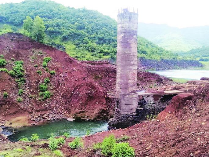 When will justice be done to the victims of Tiwari Dam accident ?; Soaking blankets of rehabilitation; | तिवरे धरण दुर्घटनाग्रस्तांना न्याय कधी?; पुनर्वसनाचे भिजत घोंगडे