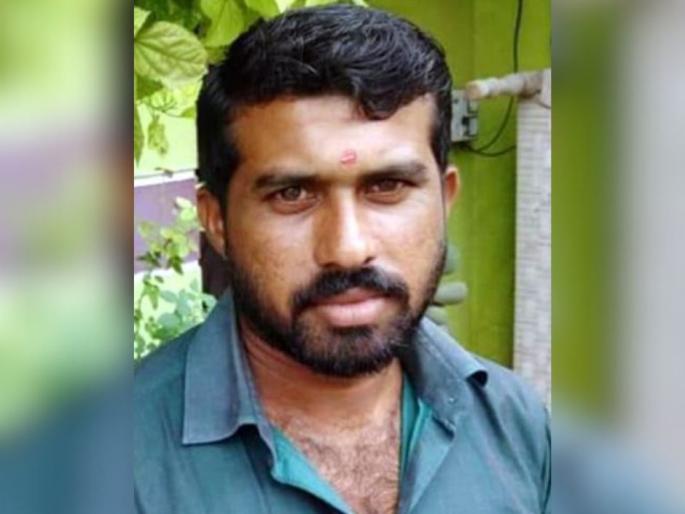 my child died through the political dominance of two groups; Allegation of the father of the deceased | दोन गटातील राजकीय वर्चस्वातून गेला मुलाचा बळी; मृत योगेशच्या वडिलांचा आरोप my child died through the political dominance of two groups; Allegation of the father of the deceased | दोन गटातील राजकीय वर्चस्वातून गेला मुलाचा बळी; मृत योगेशच्या वडिलांचा आरोप