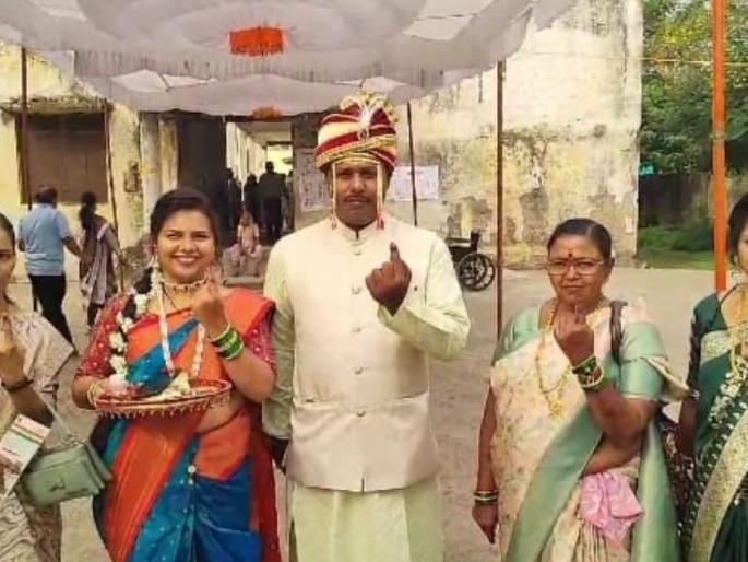 right to vote comes first then will move to marriage | आधी बोटाला शाई मग होईल लगीन सराई ! right to vote comes first then will move to marriage | आधी बोटाला शाई मग होईल लगीन सराई !