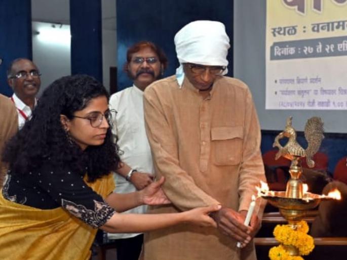 'Mahabijotsav' should be done in coordination with society and agriculture sector | समाज व कृषी क्षेत्राच्या समन्वयाने ‘महाबिजोत्सव’ व्हावा 'Mahabijotsav' should be done in coordination with society and agriculture sector | समाज व कृषी क्षेत्राच्या समन्वयाने ‘महाबिजोत्सव’ व्हावा