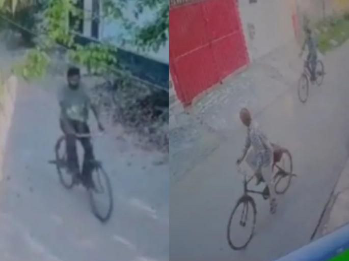 artisans who came to fix locker stole jewelery worth rs 40 lakh in agra both captured in cctv | धक्कादायक! लॉकरची चावी बनवायला आले अन् 40 लाखांच्या दागिन्यांवर डल्ला मारून गेले artisans who came to fix locker stole jewelery worth rs 40 lakh in agra both captured in cctv | धक्कादायक! लॉकरची चावी बनवायला आले अन् 40 लाखांच्या दागिन्यांवर डल्ला मारून गेले