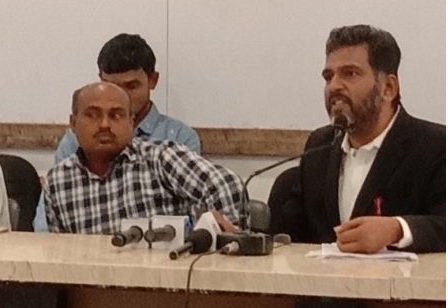 Nana Patole's gangster Modi finally appeared | नाना पटोलेंचा 'तो गावगुंड मोदी' अखेर अवतरला  Nana Patole's gangster Modi finally appeared | नाना पटोलेंचा 'तो गावगुंड मोदी' अखेर अवतरला