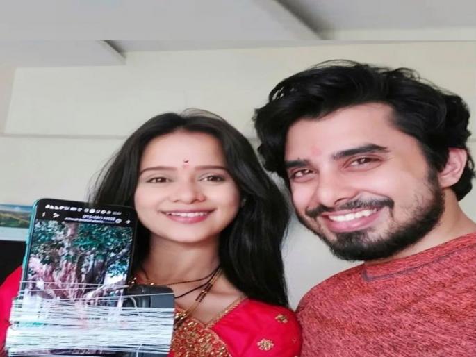 phulala sugandh maticha fame madhura joshi unique vat purnima got trolled | हेच बाकी होतं...; ‘फुलाला सुगंध मातीचा’ फेम अभिनेत्रीनं अशी केली वटपौर्णिमेची पूजा, झाली ट्रोल phulala sugandh maticha fame madhura joshi unique vat purnima got trolled | हेच बाकी होतं...; ‘फुलाला सुगंध मातीचा’ फेम अभिनेत्रीनं अशी केली वटपौर्णिमेची पूजा, झाली ट्रोल