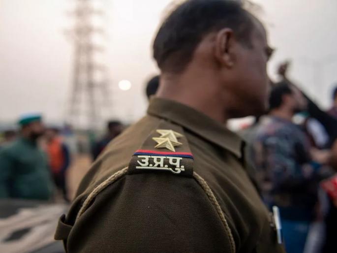 Horrible! Uttar Pradesh police Empolyee asking for money for Palestinian terrorists who attack on Israel, orders inquiry | खळबळजनक! फिलिस्तानी दहशतवाद्यांसाठी उत्तर प्रदेशचा पोलीस पैसे मागतोय, चौकशीचे आदेश Horrible! Uttar Pradesh police Empolyee asking for money for Palestinian terrorists who attack on Israel, orders inquiry | खळबळजनक! फिलिस्तानी दहशतवाद्यांसाठी उत्तर प्रदेशचा पोलीस पैसे मागतोय, चौकशीचे आदेश