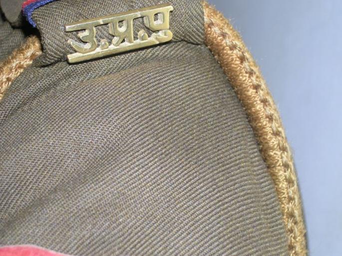 After the passport verification, the police said to her, 'Get dressed ... | पासपोर्ट व्हेरीफिकेशन केल्यानंतर पोलीस 'तिला' म्हणाला, लग जा गले...