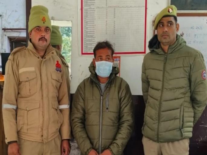 Sunil Pal-Mushtaq Khan kidnapping case: Accused surrenders fearing encounte | 'योगीजी मला माफ करा', एन्काउंटरच्या भीतीने आरोपीचे सरेंडर; रडत-रडत मान्य केला गुन्हा Sunil Pal-Mushtaq Khan kidnapping case: Accused surrenders fearing encounte | 'योगीजी मला माफ करा', एन्काउंटरच्या भीतीने आरोपीचे सरेंडर; रडत-रडत मान्य केला गुन्हा