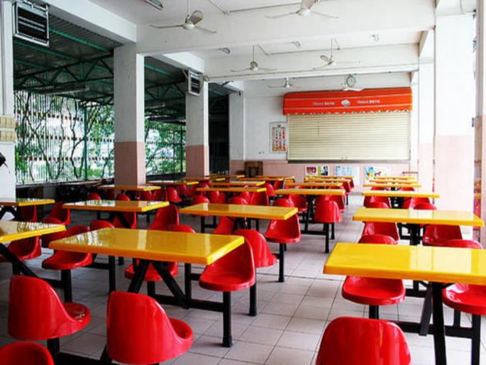 Demanded to return money Restaurant owner takes extreme step 5 people booked | पैसे परत करण्यासाठी तगादा लावला; उपाहारगृह चालकाने उचलले टोकाचे पाऊल, ५ जणांवर गुन्हा Demanded to return money Restaurant owner takes extreme step 5 people booked | पैसे परत करण्यासाठी तगादा लावला; उपाहारगृह चालकाने उचलले टोकाचे पाऊल, ५ जणांवर गुन्हा