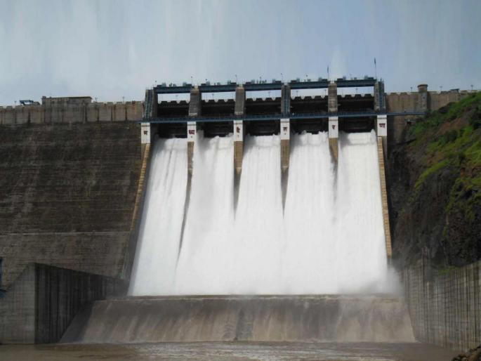 BMC dependence on reserved water reservoir; Will take water from Bhatsa, Upper Vaitaran in case of water crisis | राखीव जलसाठ्यावर पालिकेची मदार; पाणीसंकट आल्यास भातसा, अप्पर वैतरणातून पाणी घेणार BMC dependence on reserved water reservoir; Will take water from Bhatsa, Upper Vaitaran in case of water crisis | राखीव जलसाठ्यावर पालिकेची मदार; पाणीसंकट आल्यास भातसा, अप्पर वैतरणातून पाणी घेणार