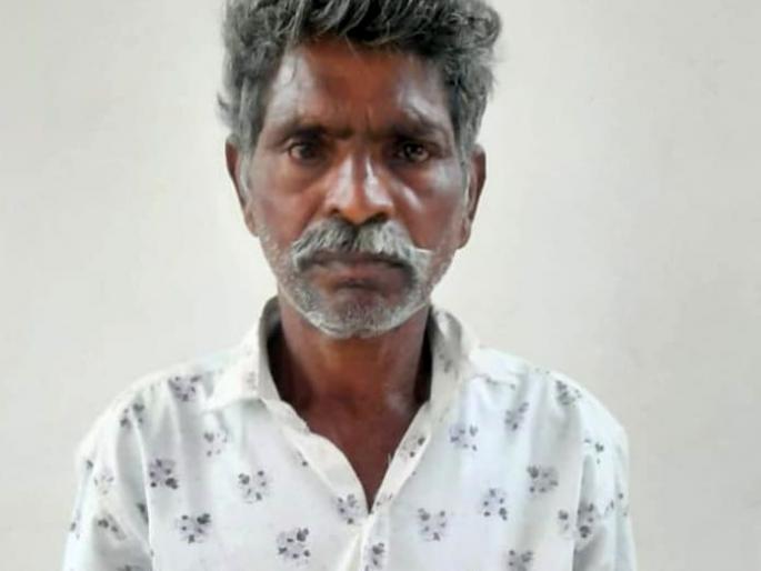 Husband, who has been absconding for 11 years after killing his wife, was handcuffed | पत्नीचा खून केल्यानंतर ११वर्षांपासून फरार असलेल्या पतीला ठोकल्या बेड्या Husband, who has been absconding for 11 years after killing his wife, was handcuffed | पत्नीचा खून केल्यानंतर ११वर्षांपासून फरार असलेल्या पतीला ठोकल्या बेड्या