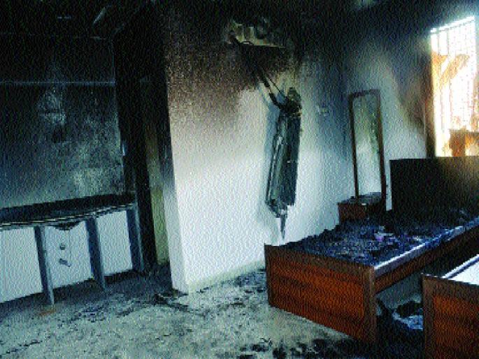 Nanded Urdu Home Accident doubtful | नांदेडातील उर्दू घर दुर्घटनेमागे घातपात? Nanded Urdu Home Accident doubtful | नांदेडातील उर्दू घर दुर्घटनेमागे घातपात?