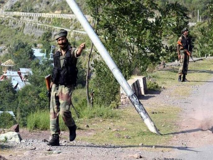 Jammu and Kashmir: Two terrorists trying for infiltration | जम्मू-काश्मीर : घुसखोरीच्या प्रयत्नात असलेल्या दोन दहशतवाद्यांना कंठस्नान Jammu and Kashmir: Two terrorists trying for infiltration | जम्मू-काश्मीर : घुसखोरीच्या प्रयत्नात असलेल्या दोन दहशतवाद्यांना कंठस्नान