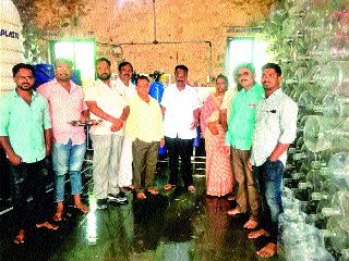 10 rupees to 20 liters of pure water, too | १0 रुपयांत २0 लिटर शुद्ध पाणी तेही घरपोच 10 rupees to 20 liters of pure water, too | १0 रुपयांत २0 लिटर शुद्ध पाणी तेही घरपोच