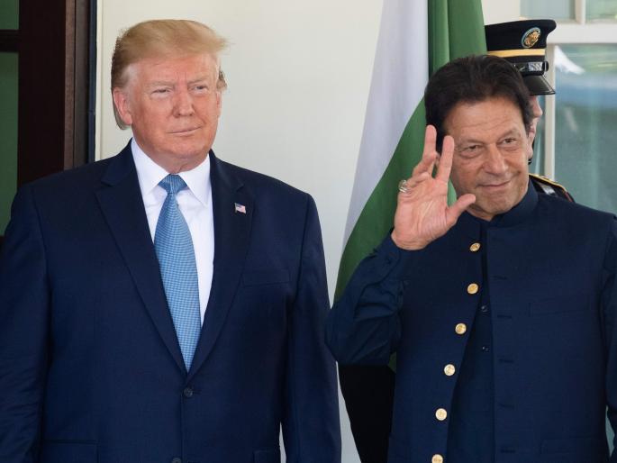 Imran Khan's telephonic conservation with Donald Trump on Kashmir Issue | काश्मीर प्रश्नावर जगात पाकिस्तान एकाकी पडलं; इम्रान खानची ट्रम्प यांच्याकडे याचना Imran Khan's telephonic conservation with Donald Trump on Kashmir Issue | काश्मीर प्रश्नावर जगात पाकिस्तान एकाकी पडलं; इम्रान खानची ट्रम्प यांच्याकडे याचना