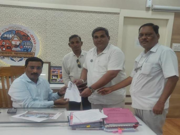 On the occasion of Ambedkar Jayanti, show the history of Babasaheb through the screens of mobile vans, BSP demands | आंबेडकर जयंतीनिमित्त मोबाईल व्हॅनच्या स्क्रीनद्वारे बाबासाहेबांचा इतिहास दाखवा, बीएसपीची मागणी On the occasion of Ambedkar Jayanti, show the history of Babasaheb through the screens of mobile vans, BSP demands | आंबेडकर जयंतीनिमित्त मोबाईल व्हॅनच्या स्क्रीनद्वारे बाबासाहेबांचा इतिहास दाखवा, बीएसपीची मागणी