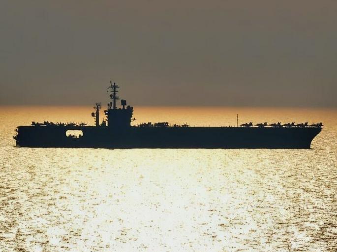 Tensions in the South China Sea; Two US Navy aircraft crash within half an hour of each other | दक्षिण चीन समुद्रात खळबळ; अर्ध्यातासाच्या अंतराने अमेरिकन नौदलाची दोन विमाने कोसळली Tensions in the South China Sea; Two US Navy aircraft crash within half an hour of each other | दक्षिण चीन समुद्रात खळबळ; अर्ध्यातासाच्या अंतराने अमेरिकन नौदलाची दोन विमाने कोसळली