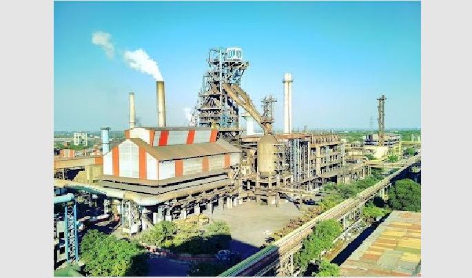 Lloyds-uttam Galva metallics steel plant Revenge on the Unemployed | लॉयडस्-उत्तम गलवाने बेरोजगारांवर उगवला सूड; कोट्यवधींची मलई ओरबडली Lloyds-uttam Galva metallics steel plant Revenge on the Unemployed | लॉयडस्-उत्तम गलवाने बेरोजगारांवर उगवला सूड; कोट्यवधींची मलई ओरबडली