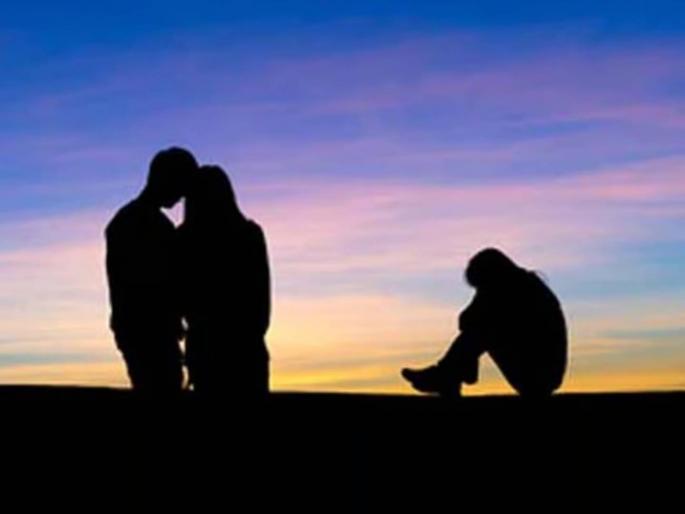 crime news firojabad woman fell in love with nephew make physical relation killed husband | पतीचे वय जास्त, भाच्यासोबत अनैतिक संबंध, लग्नाचं स्वप्न पाहिलं; नवरा अडसर ठरला, उचललं टोकाचं पाऊल