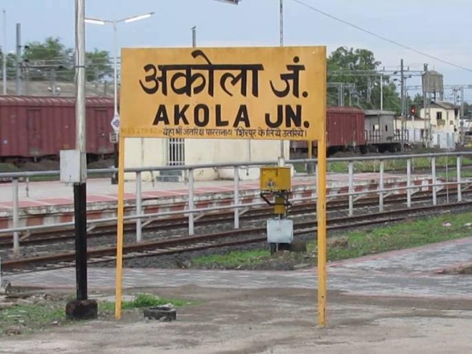 There will be 4 rounds of Okha-Madurai special train via Akola | अकोलामार्गे ओखा-मदुराई विशेष गाडीच्या होणार ४ फेऱ्या