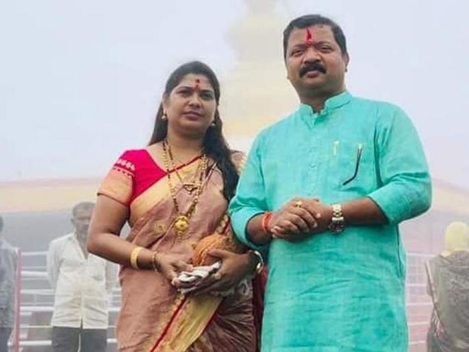 Rajani Mangesh Kudalkar Suicide: Shiv Sena MLA Mangesh Kudalkar's wife commits suicide in Kurla Mumbai; The reason is unclear | Rajani Mangesh Kudalkar Suicide: शिवसेना आमदार मंगेश कुडाळकर यांच्या पत्नीची आत्महत्या; कारण अस्पष्ट Rajani Mangesh Kudalkar Suicide: Shiv Sena MLA Mangesh Kudalkar's wife commits suicide in Kurla Mumbai; The reason is unclear | Rajani Mangesh Kudalkar Suicide: शिवसेना आमदार मंगेश कुडाळकर यांच्या पत्नीची आत्महत्या; कारण अस्पष्ट