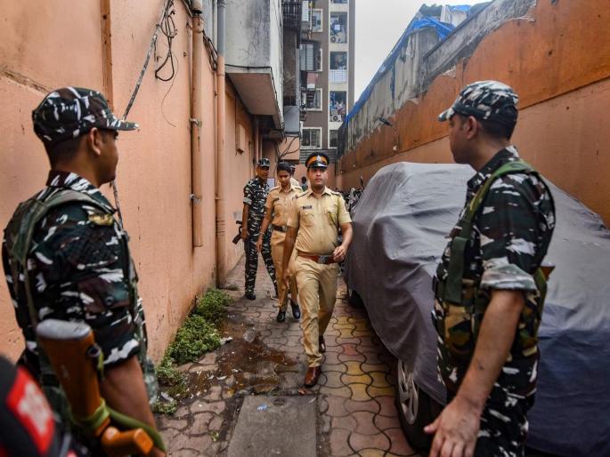 Brothers arrested for working for D-Gang | डी गँगसाठी काम करणाऱ्या भावांना अटक