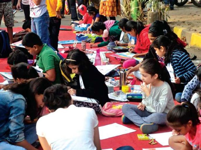 'Funstreet' of traditional games on the streets of Vasai; Firms' activities | वसईच्या रस्त्यावर पारंपरिक खेळांचे ‘फनस्ट्रीट’; मनपाचा भन्नाट उपक्रम