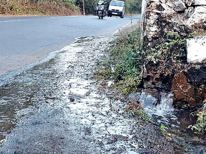 Eclipse eclipse The canal was repaired | सूर्याच्या उजव्या कालव्याला पाणीगळतीचे ग्रहण; कालव्याची झाली दुरवस्था Eclipse eclipse The canal was repaired | सूर्याच्या उजव्या कालव्याला पाणीगळतीचे ग्रहण; कालव्याची झाली दुरवस्था