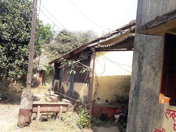 Delay in construction of staff accommodation at Kudus Health Center | कुडूस आरोग्य केंद्रातील कर्मचारी निवासस्थाने बांधण्यास विलंब