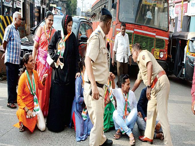 Stop Congress's way in Kalyan; Priyanka's arrest prohibition | कल्याणमध्ये काँग्रेसचा रास्ता रोको; प्रियंकाच्या अटकेचा केला निषेध