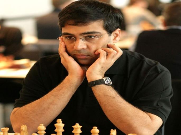 Enjoying the defeat of Nemophonia, Anand leads the lead | नेपोमनियाची याच्यावर मात करीत आनंद आघाडीवर Enjoying the defeat of Nemophonia, Anand leads the lead | नेपोमनियाची याच्यावर मात करीत आनंद आघाडीवर