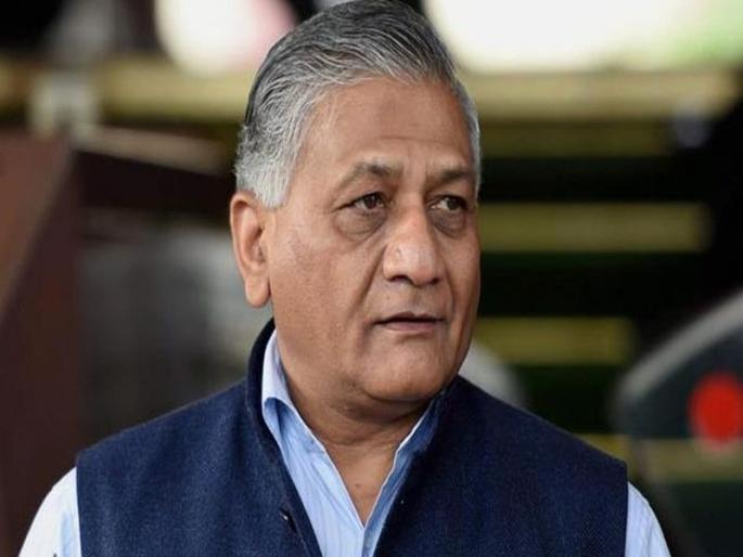39 indian killed had travelled illegally to Iraq says v k singh | 'ते' 39 भारतीय अवैधरित्या इराकला गेले होते- व्ही. के. सिंग 39 indian killed had travelled illegally to Iraq says v k singh | 'ते' 39 भारतीय अवैधरित्या इराकला गेले होते- व्ही. के. सिंग
