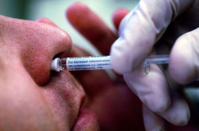 Now human test for nasal vaccine: only in Nagpur in the state | आता नाकावाटे लसीची मानवी चाचणी : राज्यात केवळ नागपुरात चाचणी  Now human test for nasal vaccine: only in Nagpur in the state | आता नाकावाटे लसीची मानवी चाचणी : राज्यात केवळ नागपुरात चाचणी