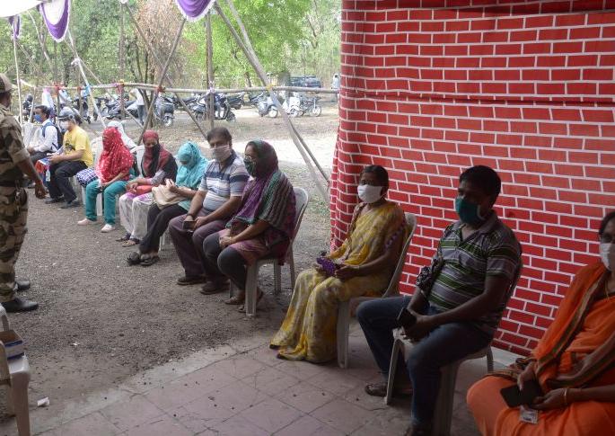 The response to vaccination increased in Nagpur | नागपुरात  लसीकरणाला प्रतिसाद वाढला