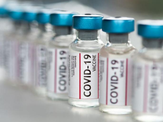 Stocks of corona vaccine will last for five days in Akola district | अकोला जिल्ह्यात पाच दिवस पुरेल एवढाच लसीचा साठा Stocks of corona vaccine will last for five days in Akola district | अकोला जिल्ह्यात पाच दिवस पुरेल एवढाच लसीचा साठा