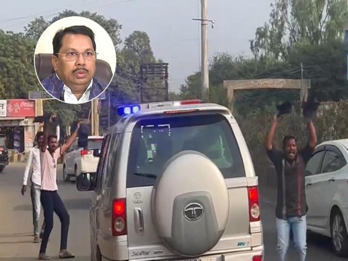 Parbhani: Leader of Opposition Vadettiwar's convoy displayed black flags | परभणी : विरोधी पक्षनेते वडेट्टीवार यांच्या ताफ्याला दाखवले काळे झेंडे