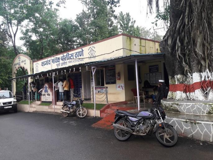 Two persons arrested with Gavathi pistol, police action in Maval taluka | गावठी पिस्टलसह दोन जण अटकेत, मावळ तालुक्यात पोलिसांची कारवाई Two persons arrested with Gavathi pistol, police action in Maval taluka | गावठी पिस्टलसह दोन जण अटकेत, मावळ तालुक्यात पोलिसांची कारवाई