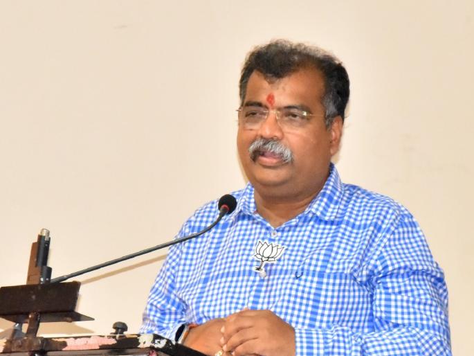 Journalist day at the birth place of Darpankar Balshastri Jambhekar from the government system says Guardian Minister Ravindra Chavan | दर्पणकार बाळशास्त्री जांभेकरांच्या जन्मगावी शासकीय यंत्रणेतून पत्रकार दिन -पालकमंत्री रविंद्र चव्हाण