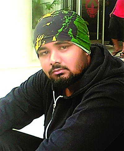 Youth killed in a motorcycle accident | मोटारसायकल अपघातात तरूण ठार Youth killed in a motorcycle accident | मोटारसायकल अपघातात तरूण ठार