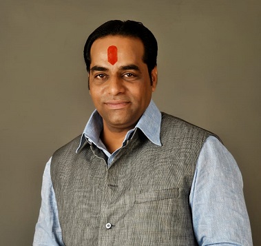 CoronaVirus Lockdown: Vaibhav Khedekar's question whether this government belongs to foreigners | CoronaVirus Lockdown :हे सरकार परप्रांतियांचे आहे का : वैभव खेडेकर यांचा सवाल CoronaVirus Lockdown: Vaibhav Khedekar's question whether this government belongs to foreigners | CoronaVirus Lockdown :हे सरकार परप्रांतियांचे आहे का : वैभव खेडेकर यांचा सवाल