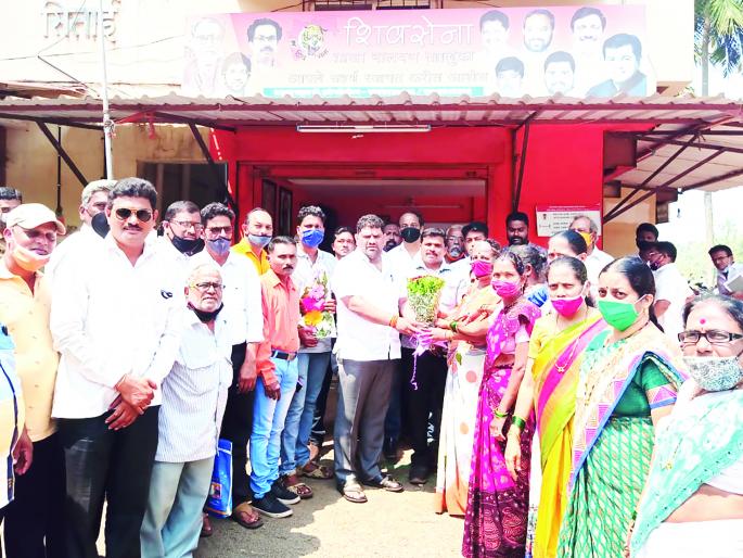 Gratitude of fishermen, gratitude to heroes, felicitations in Malwana | मच्छिमारांची वैभव नाईकांप्रति कृतज्ञता, मालवणात सत्कार