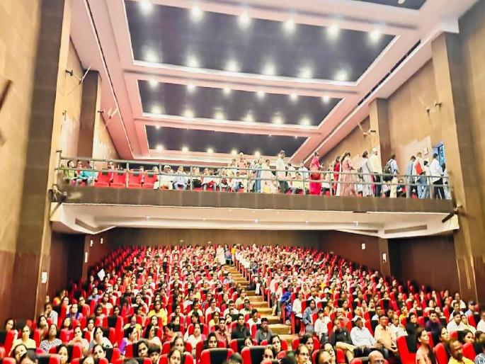 election training to employees in panvel 400 employees attend in first phase | पनवेल मधील अधिकारी,कर्मचारी यांना निवडणुकीचे प्रशिक्षण;पहिल्या टप्प्यात १४०० कर्मचारी election training to employees in panvel 400 employees attend in first phase | पनवेल मधील अधिकारी,कर्मचारी यांना निवडणुकीचे प्रशिक्षण;पहिल्या टप्प्यात १४०० कर्मचारी