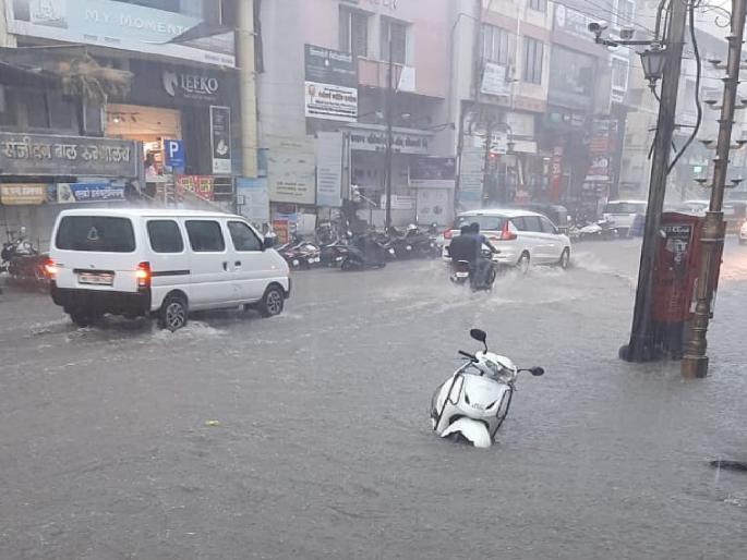 Heavy rains in Satara district highest rainfall recorded in Mahabaleshwar taluka | सातारा जिल्ह्यात वळवाचा तडाखा, महाबळेश्वर तालुक्यात सर्वाधिक पावसाची नोंद Heavy rains in Satara district highest rainfall recorded in Mahabaleshwar taluka | सातारा जिल्ह्यात वळवाचा तडाखा, महाबळेश्वर तालुक्यात सर्वाधिक पावसाची नोंद