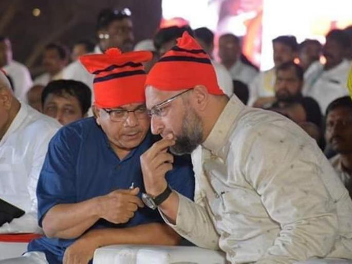 Owaisi and Ambedkar Within a few days decide seats assembly elections | वंचित-एमआयएमच ठरलं; 26 ऑगस्टला होणार जागावाटपाचा निर्णय